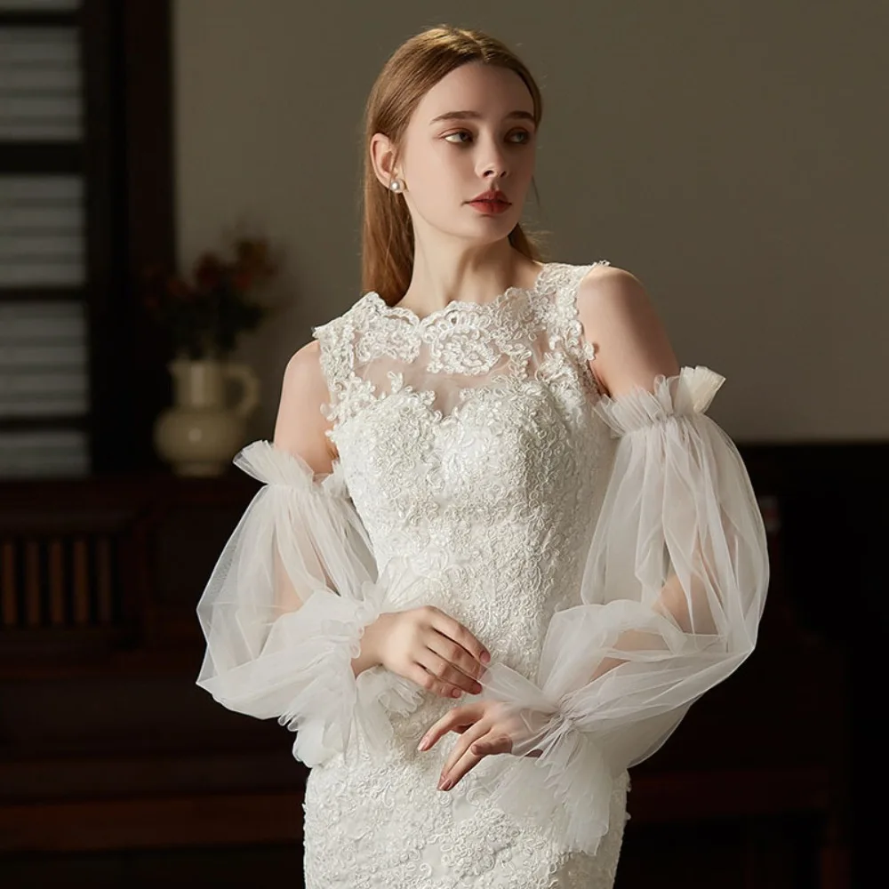 

Beautiful Korean Style Bridal Arm Sleeves Solid Color Yarn Wedding Long Sleeves Elastic Gauze Pleated Lace Arm Covers Festival