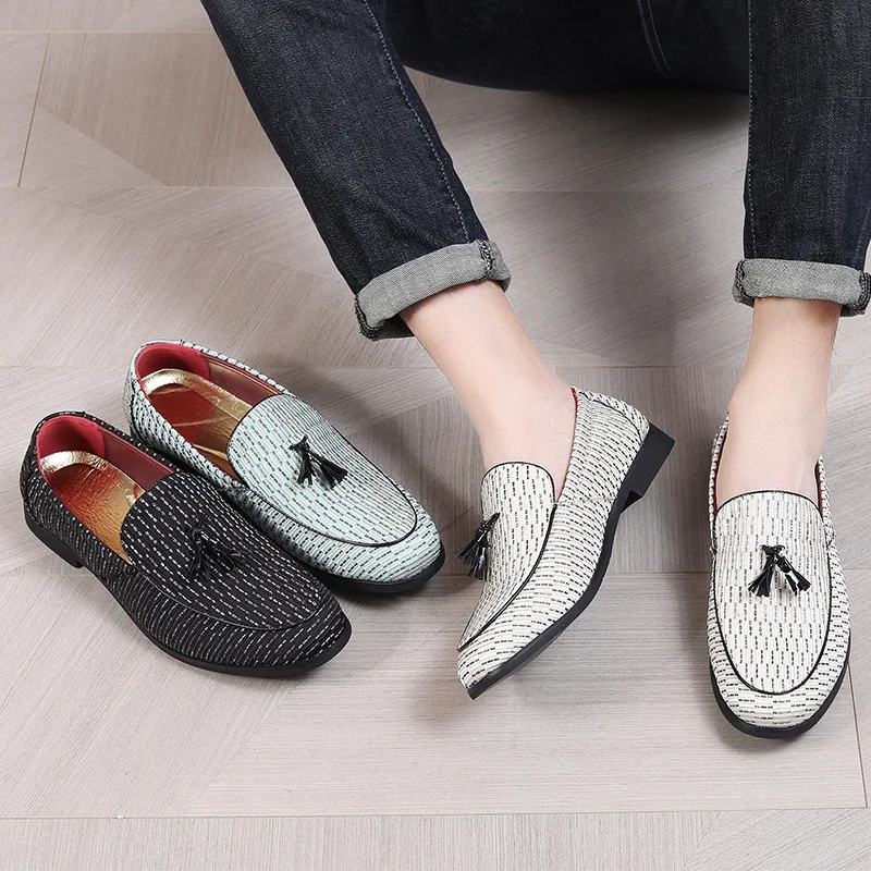 

Новая мужская обувь, повседневная обувь, тканевый верх с кисточками, модельные туфли, модные цветные лоферы без шнуровки
