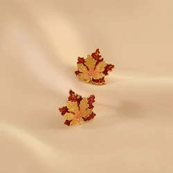 Drop Glaze Three-dimensional Temperament Maple Leaf Clip on Earrings Wihtout Piercing Fashionable Sweet Enamel Leaf Ear Clips