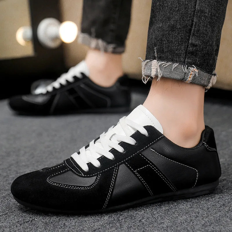 New Spring /Autumn Fashion Men's Single Shoes Anti slip Soft Bottom Student Casual Sports Shoes Board Shoes view 2
