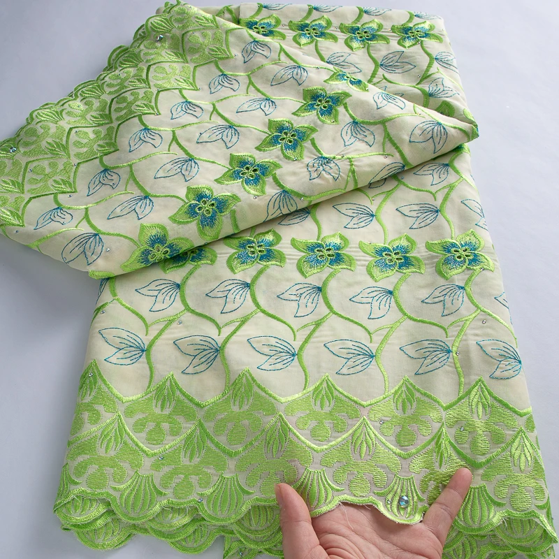 الجملة القطن النيجيري أقمشة الدانتيل جودة عالية 5 ياردة الأفريقي السويسري الفوال أقمشة الدانتيل 2025 فستان الزفاف للنساء A4408