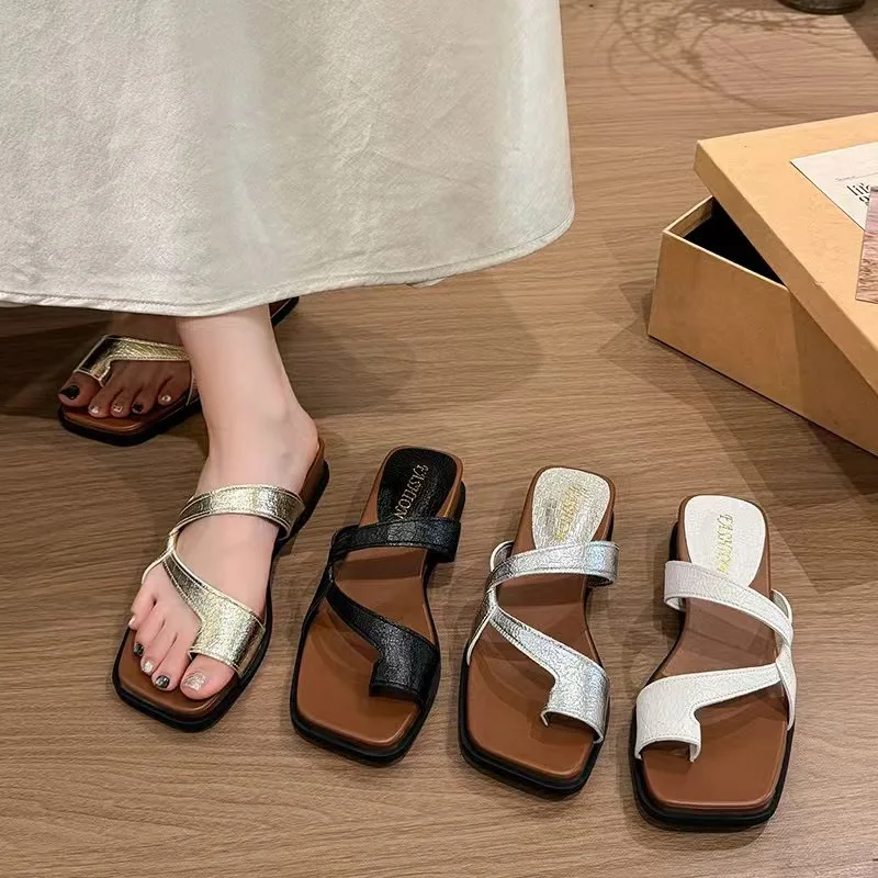 

Casual Style Cross-strap Design Women's Flip-flops Slippers 2026 Summer Platform Comfortable Thick-soled Wedge Women Sandals