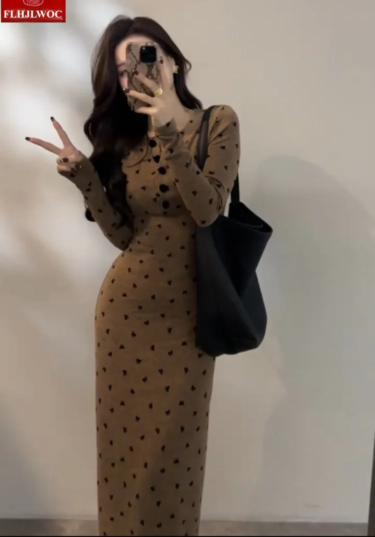 Taste T-Shirt Kleider Neue Mode 2026 Frühling Langarm Casual Chic Koreanischen Stil Französisch Design Bodycon Verband Kleid Vestidos