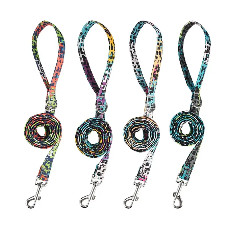 

Fashion Dog Leash with Artificial Flowers, Faux Flower Pet Leashes for Medium & Large Puppies, Fake Flower Lead Rope for Cats, B