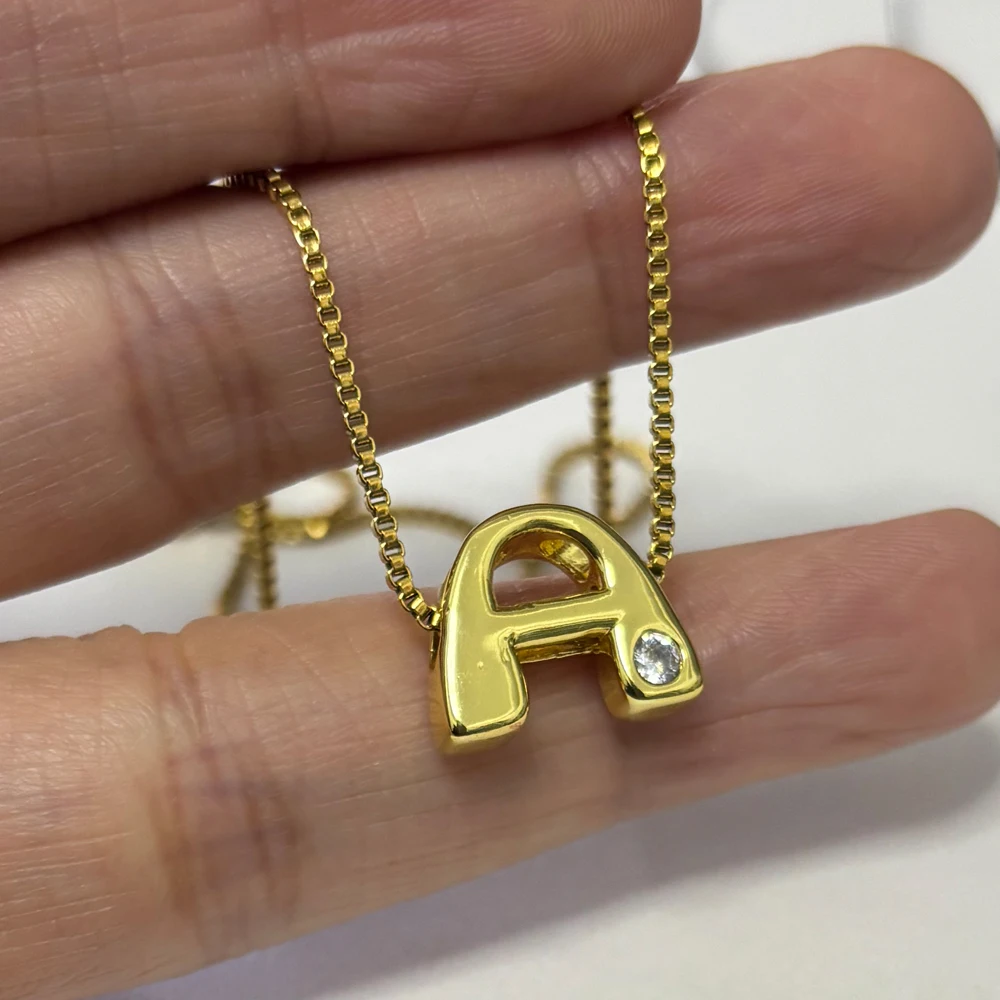 بسيطة النحاس الزركون كابيتال قلادة بحرف قلادة المرأة خمر الذهب اللون لامعة سحر صندوق فولاذي سلسلة الياقات الملحقات #3