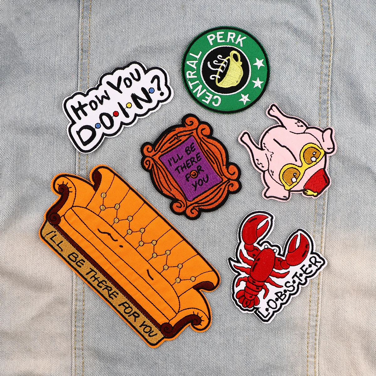 

Friends TV SHOW Patch Turkey Embroidered Patches For Clothing DIY Iron on Patches For Clothes Cartoon Patch Stickers