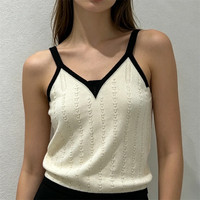 Summer 2026 Women's V-Neck Color Block Knit Tank Top High Quality Fashion Sexy Casual Blend of Colors Casual Knitted Top