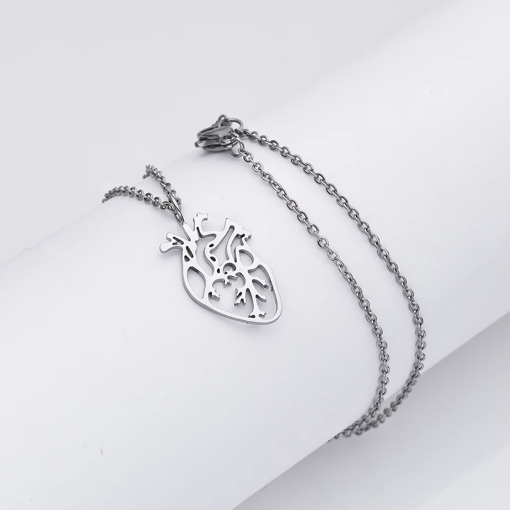 Non Fading Titanium Steel Necklace Unisex Man Women High-End Sweater Chain Accessory Retro Simple Collarbone Chain