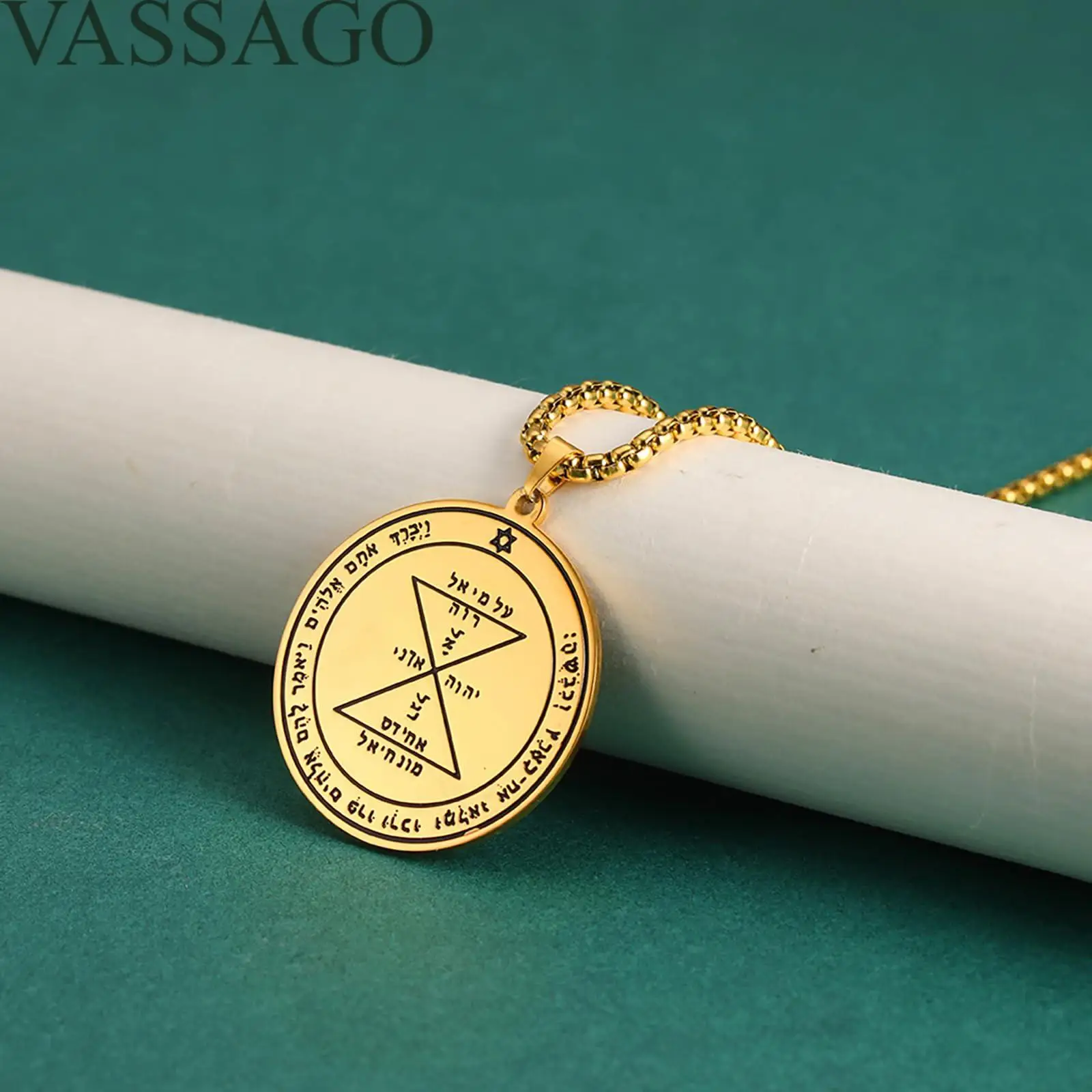 VASSAGO Key of Solomon Seals Necklace Engraved with 72 Names of God Pendant Spiritual Protection Amulets for Men Women