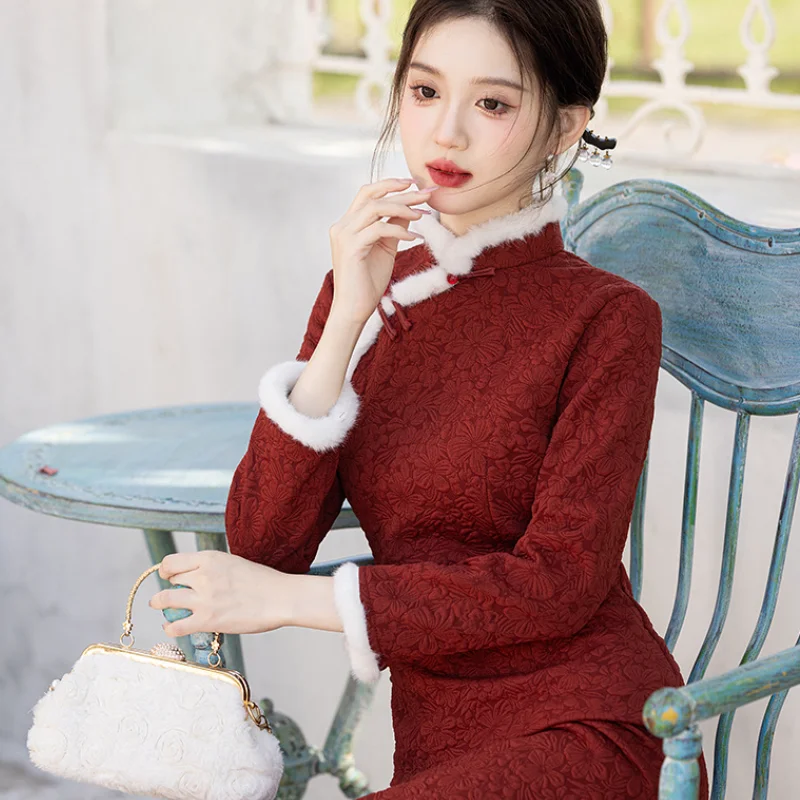 Women Winter Warm Qipao Dress Fleece Lined Modified Cheongsam Fur Collar Long Sleeve Chinese Long Dress Wedding Party Outfit