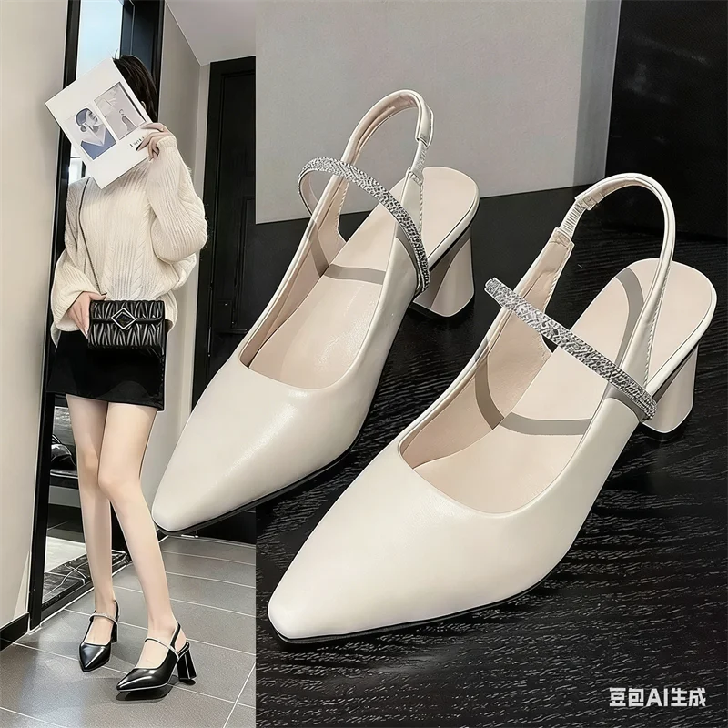 Sandalias de tacón de bloque con punta en pico y diamantes de imitación para mujer, sin espalda, con punta cerrada, elegantes, a juego con vestidos, tacones altos, novedad de verano 2026