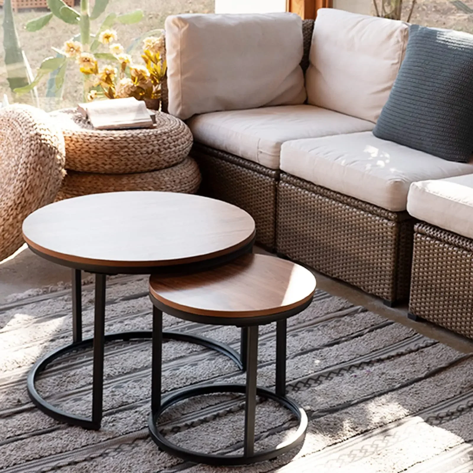 

Contemporary Round Nesting Bent Black Gold Metal Side Wood living room Coffee Table set for bedroom