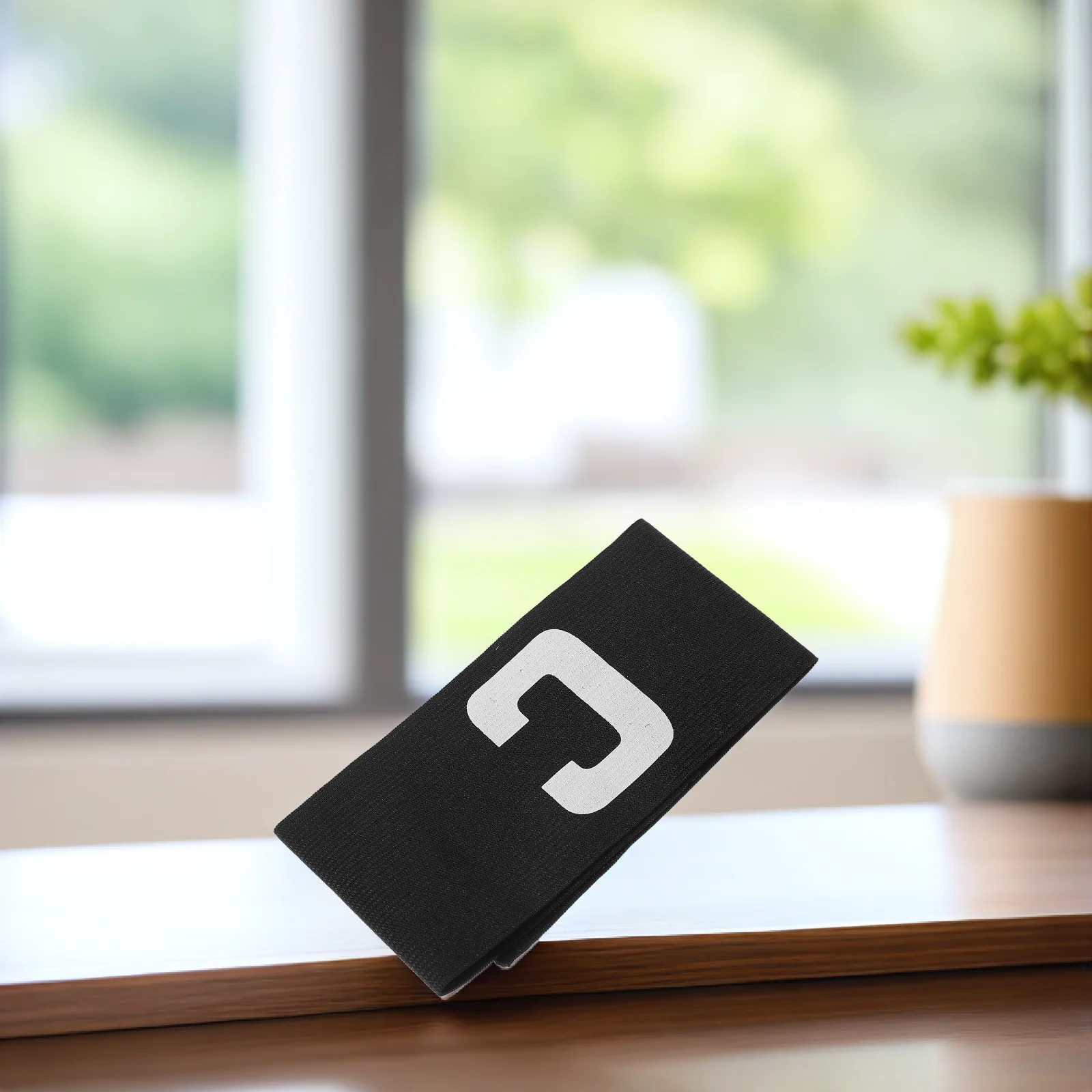 

Футбольная капитанская повязка на руку, регулируемая, желтая, эластичная, для командных видов спорта, с защитой от сползания, удобная для игроков, для регби и баскетбола