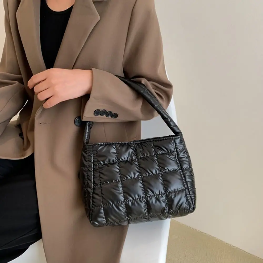 Bolso de mano acolchado de algodón suave de ocio, bolso de mano de algodón bordado para ir al trabajo, bolso hinchado Simple de moda, Unisex