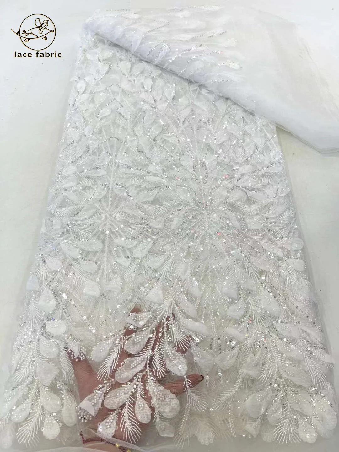 2024 Latest Luxury 3D Mesh Embroidery Lace Fabric Dubai Tulle Fabric with Beads Embroidered Applique African Fabric for Dresses