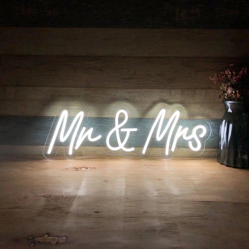 Wedding Decor Mr & Mrs Neon Sign Custom Garden Party Wall Decor LED Light Bedroom Home Decoration Lovers Couples Engagement Gift