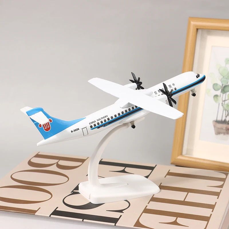 20cm 1:200スケール サザン航空 ATR 合金製飛行機模型 ランディングギア付き ダイキャスト航空機