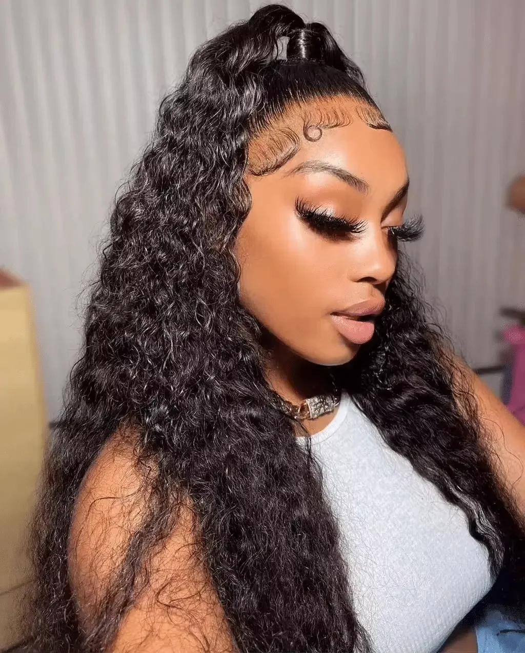 250% vorgeschnittene Loose Deep Wave Frontal Perücken 7x5 13x4, kleberlose Echthaarperücke, sofort tragbar, 13x4 13x6 Water Curly HD Lace Front Perücken, vorgezupft, 30-36 Zoll, unbehandelte Echthaarperücken für Frauen, gebleichte Knoten, im Angebot. – Detail 23