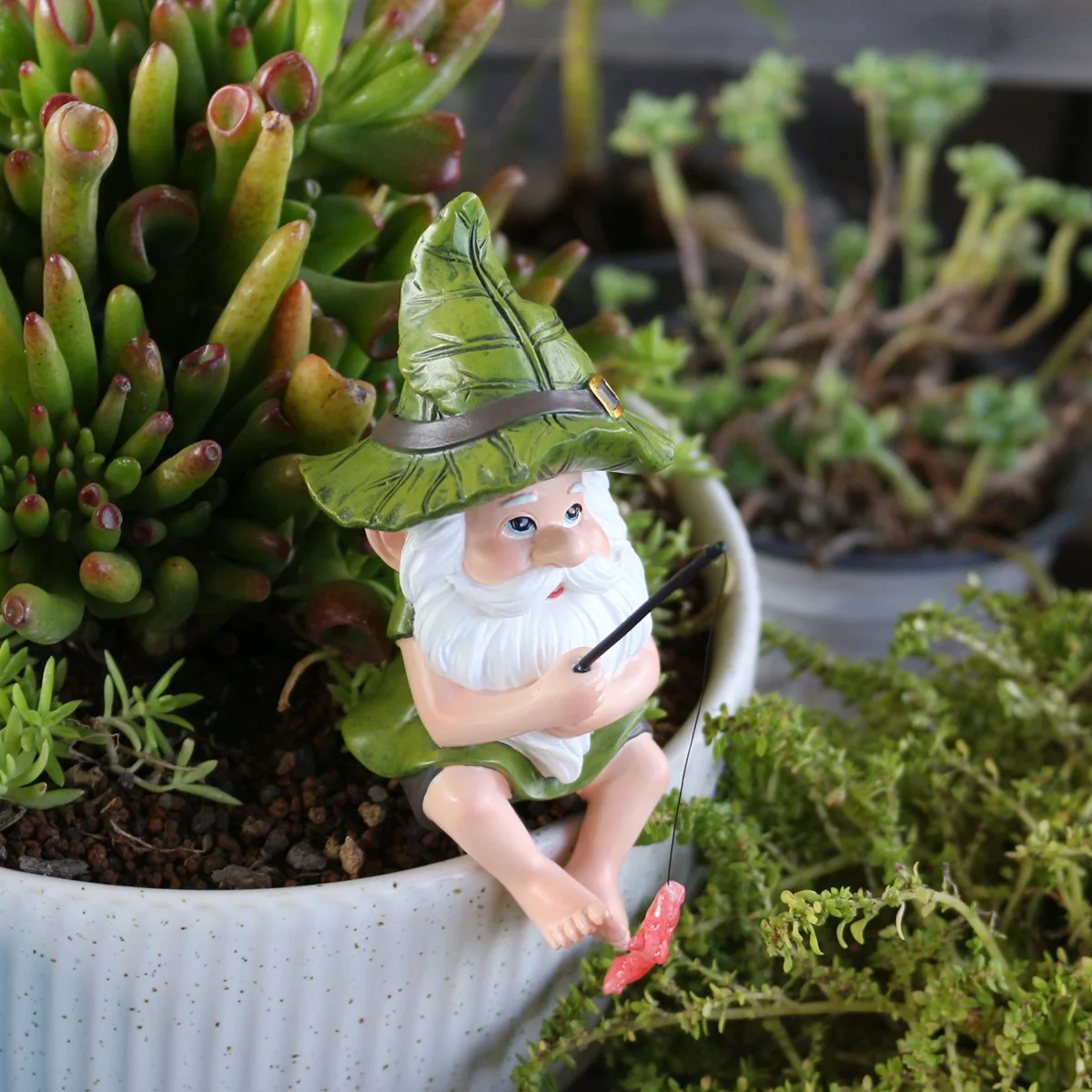 

Creative Fishing Gnome Statue Waterproof Green Hat Dwarf Resin Craft Garden Decor For Outdoor Green Plants Bonsai Ornaments