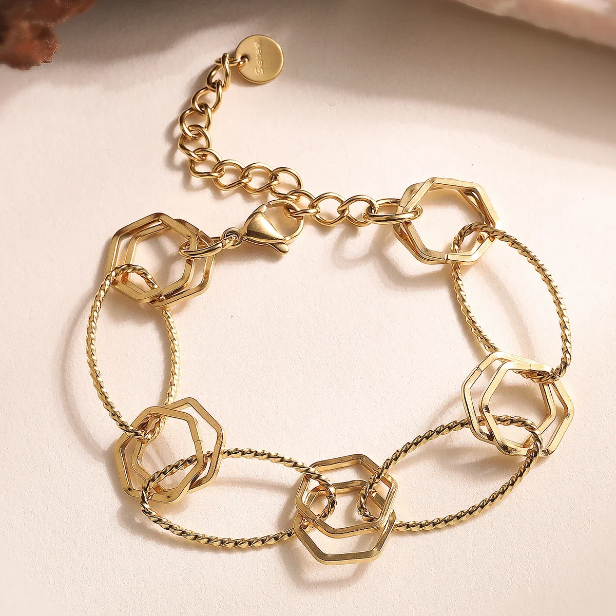 New Arrival 316L Stainless Steel Interlocking Hexagon Link Bracelet 2 Tones Gold Silver Large Geometric Stackable Jewelry
