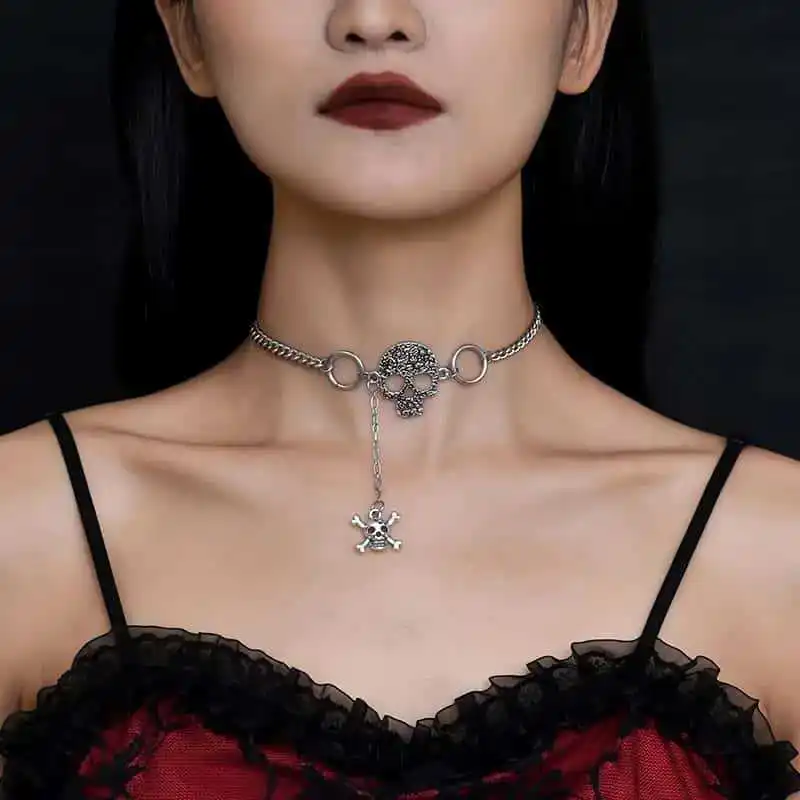 

Punk Skull Bone Necklace For Women Men Gothic Pirate Double-ring Collarbone Chain Charming Jewelry Accessory Gifts For Friends