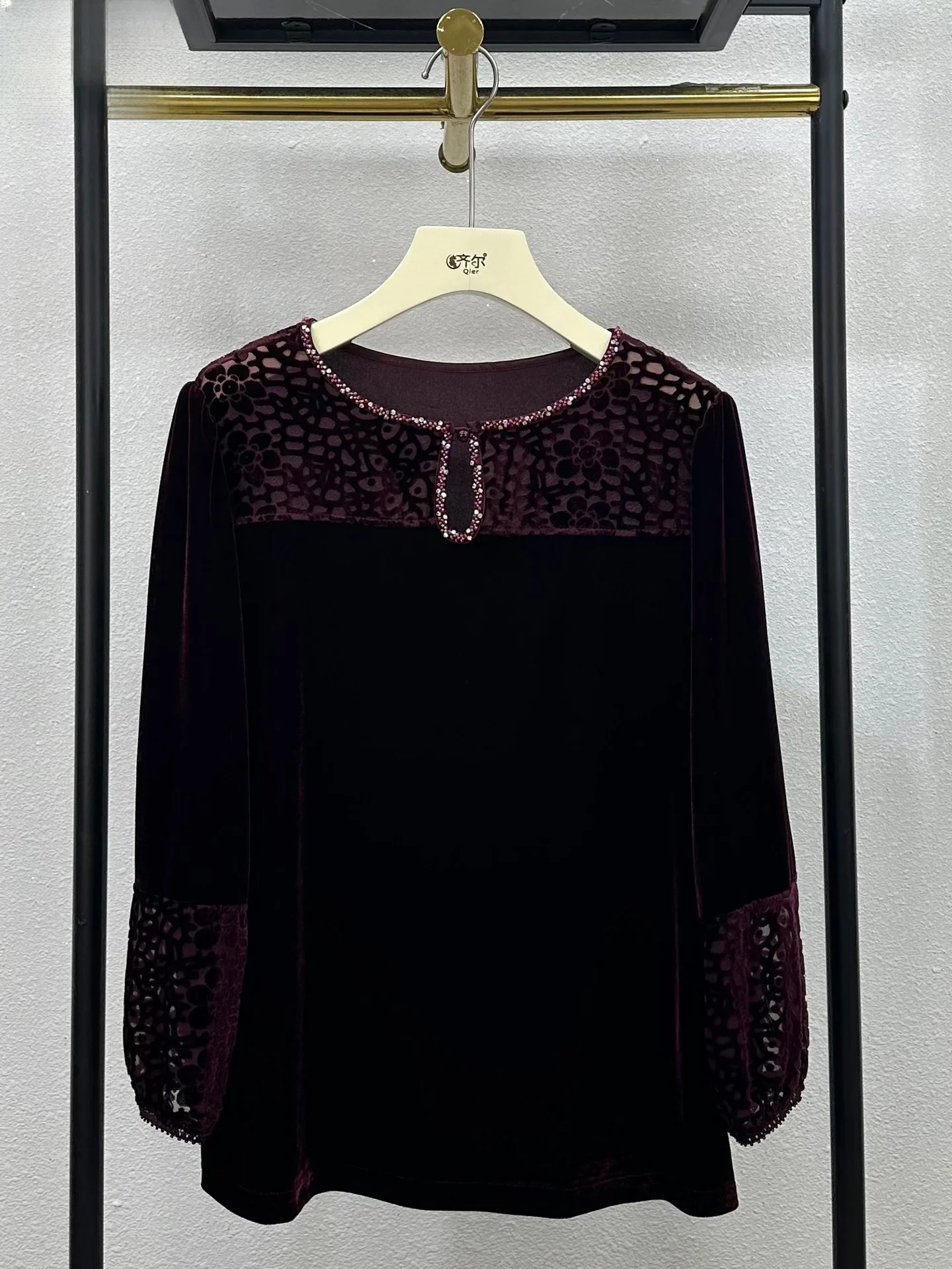 

Шелковая бархатная футболка Ele Silk Velvet для женщин, элитная, с бисером, больших размеров, винтажная, свободного кроя, с V-образным вырезом, однотонная