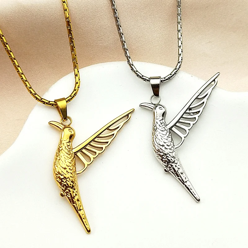 

Hollow Boho Ethnic Hummingbird Pendant Necklace for Women Girls Stainless Steel Gold Color Bird Chain Necklaces Jewelry Gift