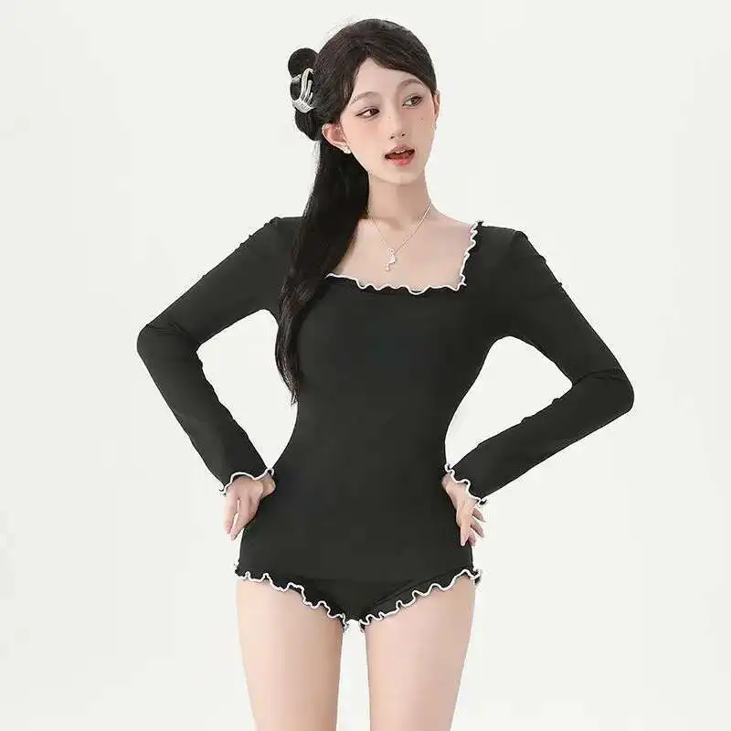Swimsuit Women 2025 New One-piece Long Sleeved Conservative Black Slimming Cover With Chest Cushion For College Students To