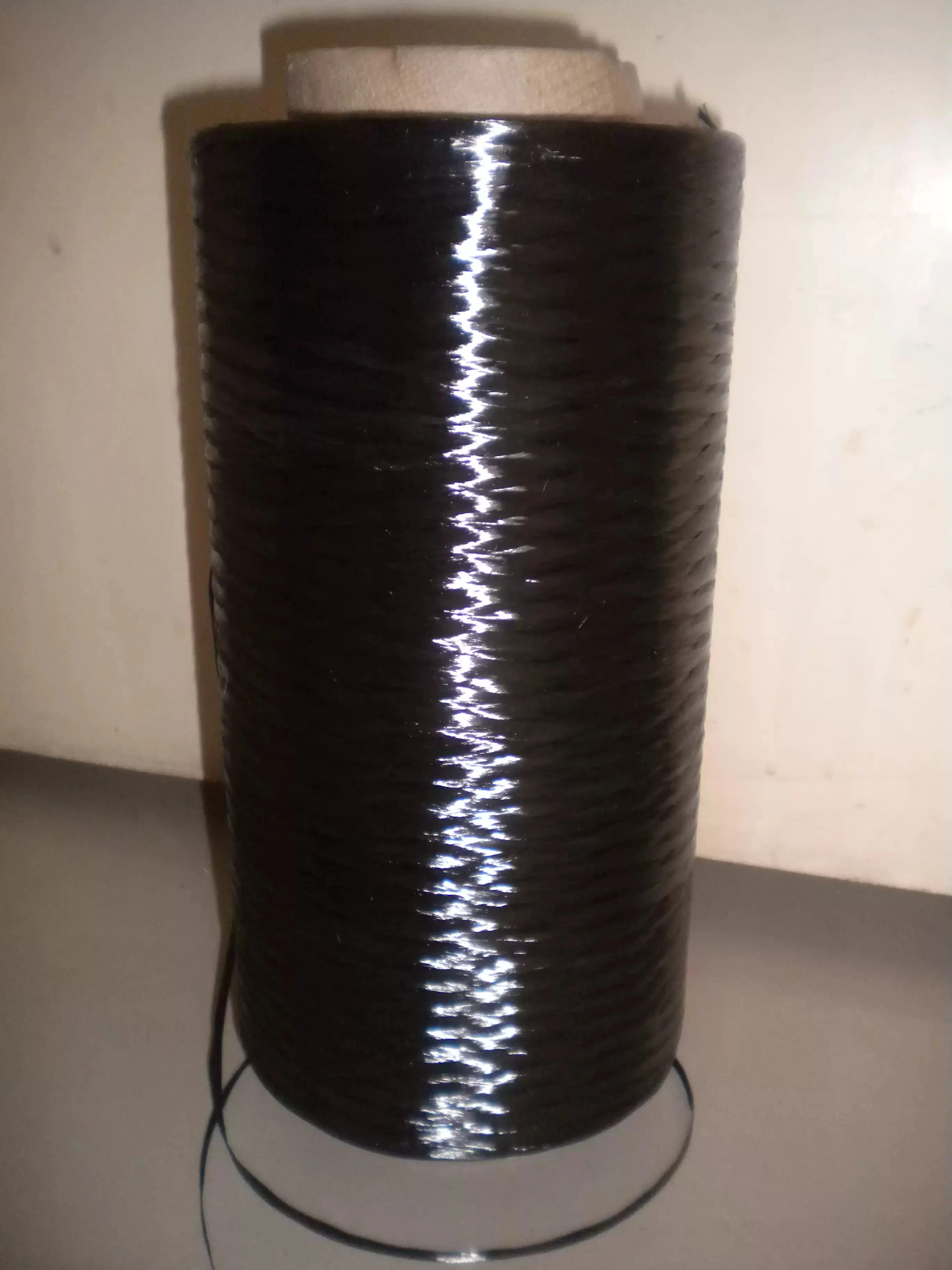 

6k Carbon Fiber Roving Yarn Filament Conductive Heating Filament 4410MPa