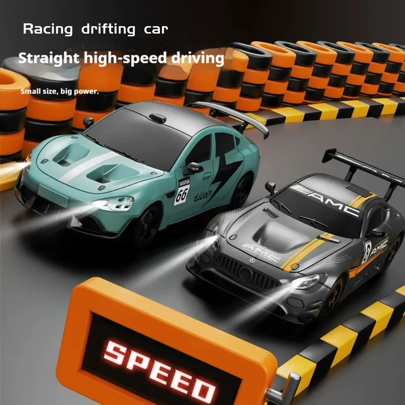 

Радиоуправляемая дрифт-машинка AMC RC, масштаб 1/32, высокоскоростная мини-гоночная машинка с гироскопом, 35 минут работы от батареи, полнопропорциональное управление, для мальчиков