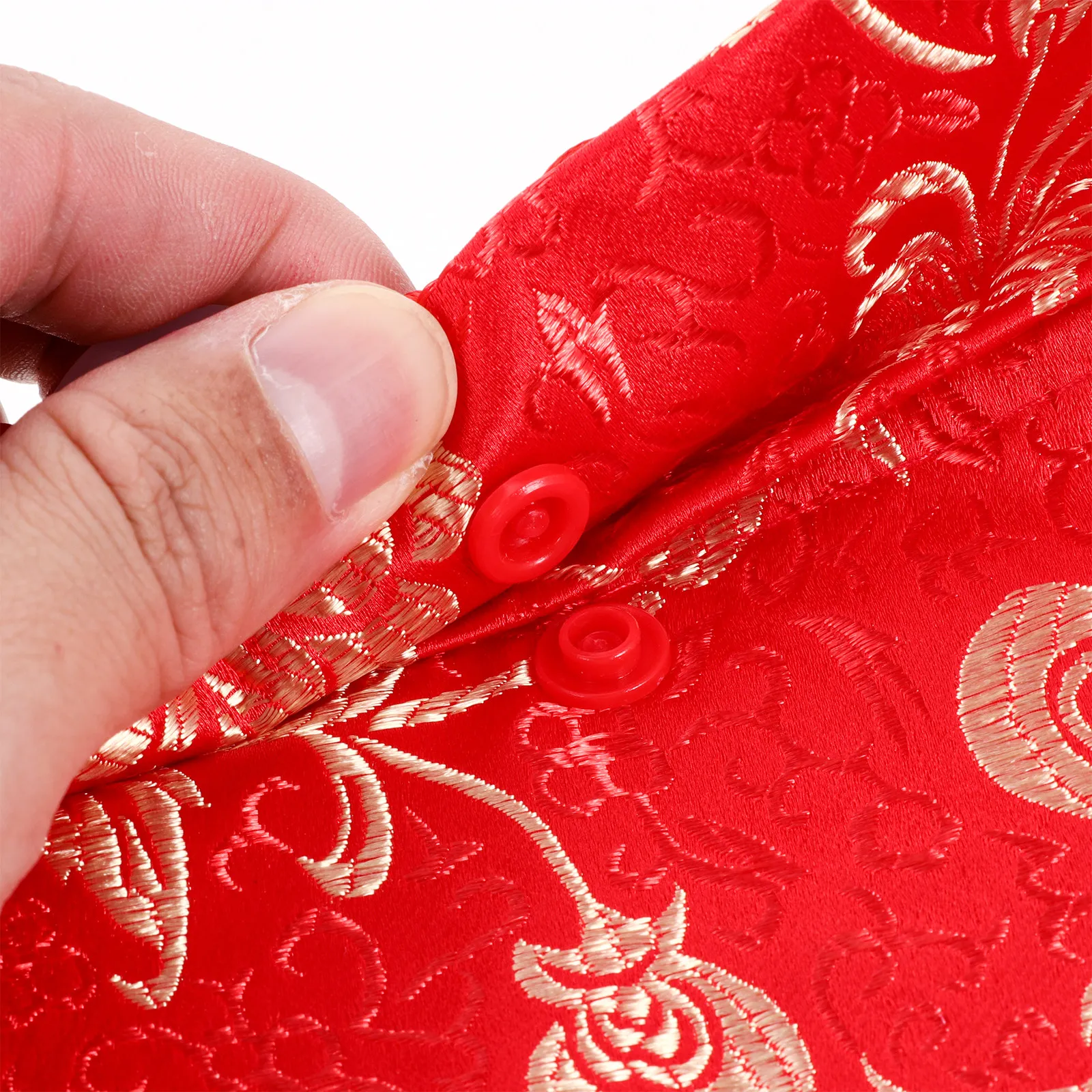 

2Pcs Beautifully Crafted Red Envelopes Silk Fabric Hongbao with Delicate Embroidery Perfect for New Year Gifts Weddings