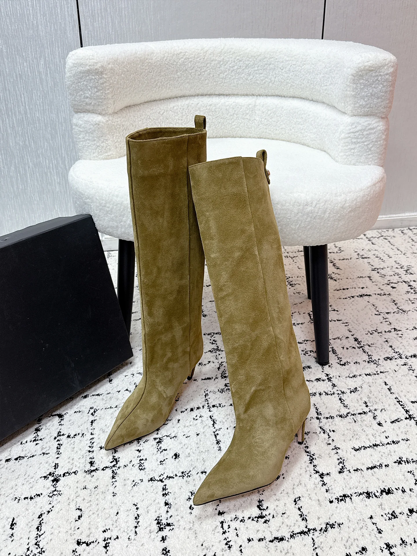 

Новые осенне-зимние модные ботинки на высоком каблуке с прямым носком, популярные женские ботинки из натуральной кожи с длинным носком на тонком каблуке