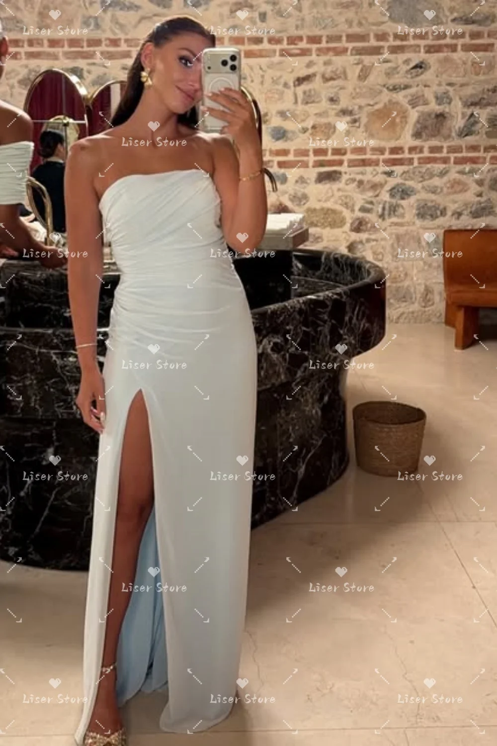 Liser Customized Ivory High Neck Cutout Long Lace Sleeve Mermaid Smooth Satin Skirt Slim Fit Sweep Train Robe De Mariée 2026