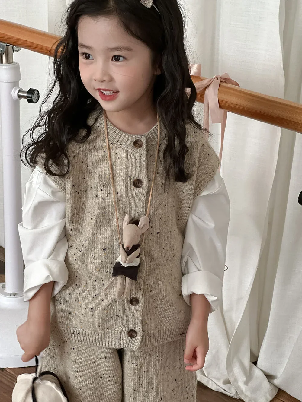 Childrens Sets Autumn Han New Girl Sweater Knitting Woolen Yarn Vest Trousers Two Pieces Simple 2024 Round Collar Simple