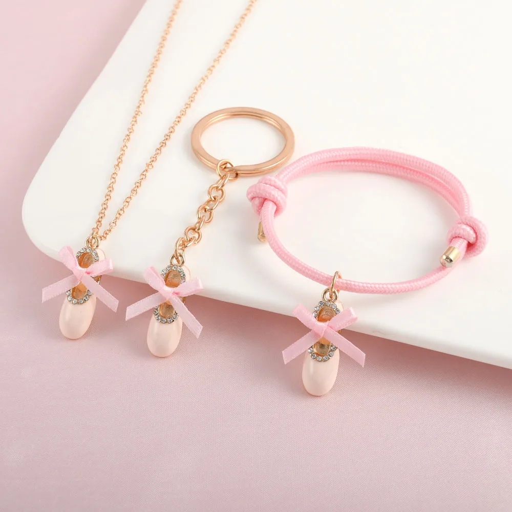 A Girl 1Pcs Fashion Ballet Shoes Bestie Necklace Friendship BFF Necklaces Best Friend Jewelry Gifts