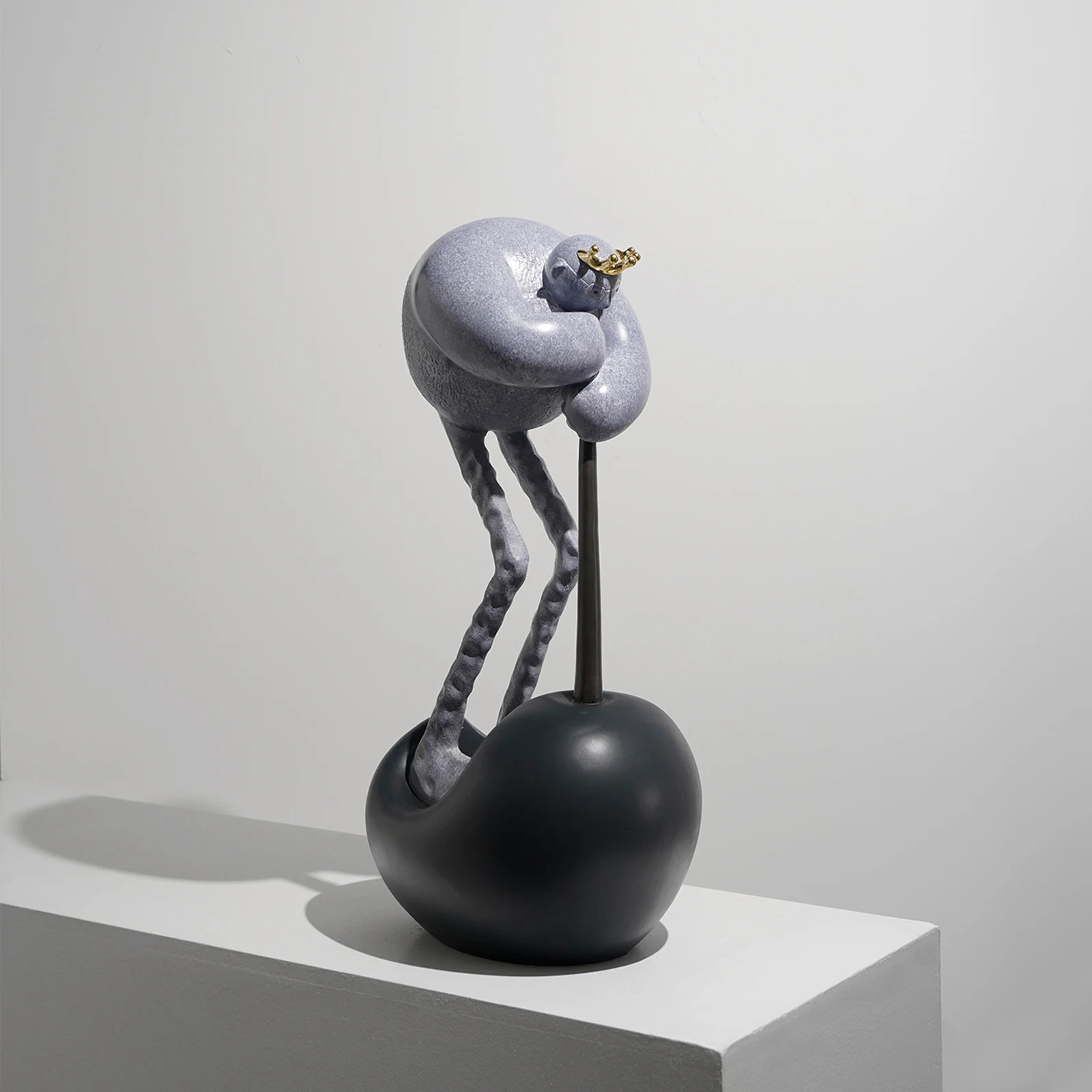 Escultura de rey burbuja de personaje de resina creativa de 70cm para Interior de Hotel, escritorio de exhibición de arte, accesorios de decoración del hogar, muebles