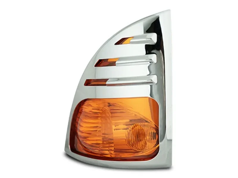 Hino 700/500 Front Turn Signal, Electroplated Headlight Frame, Large Lampshade, Upper and Lower Light Eyebrows, A Pair of Prices