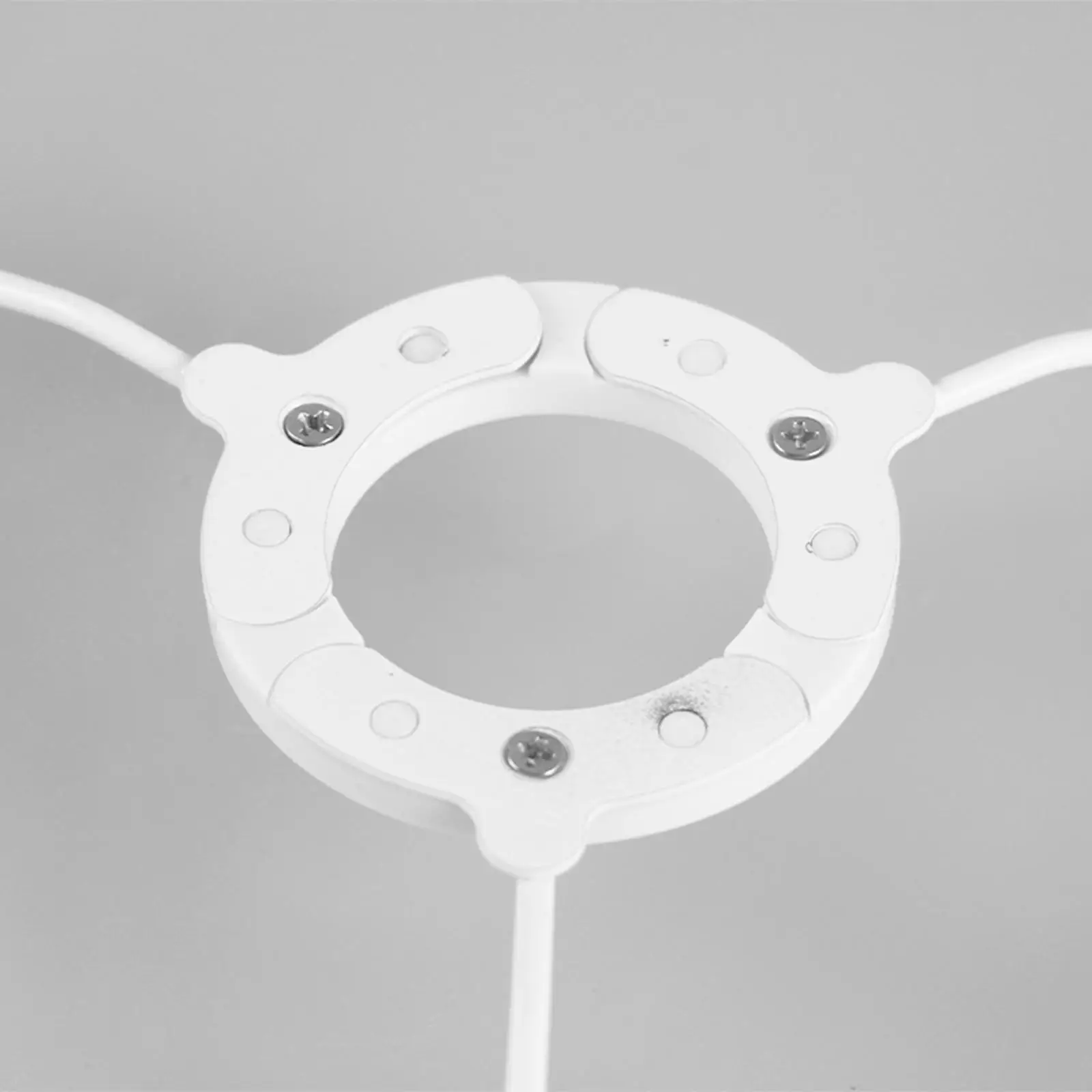 

Lamp Shade Ring Frame White Plastic Iron Durable Lampshade Holder for Standing Lamp and Wall Lamp Projects
