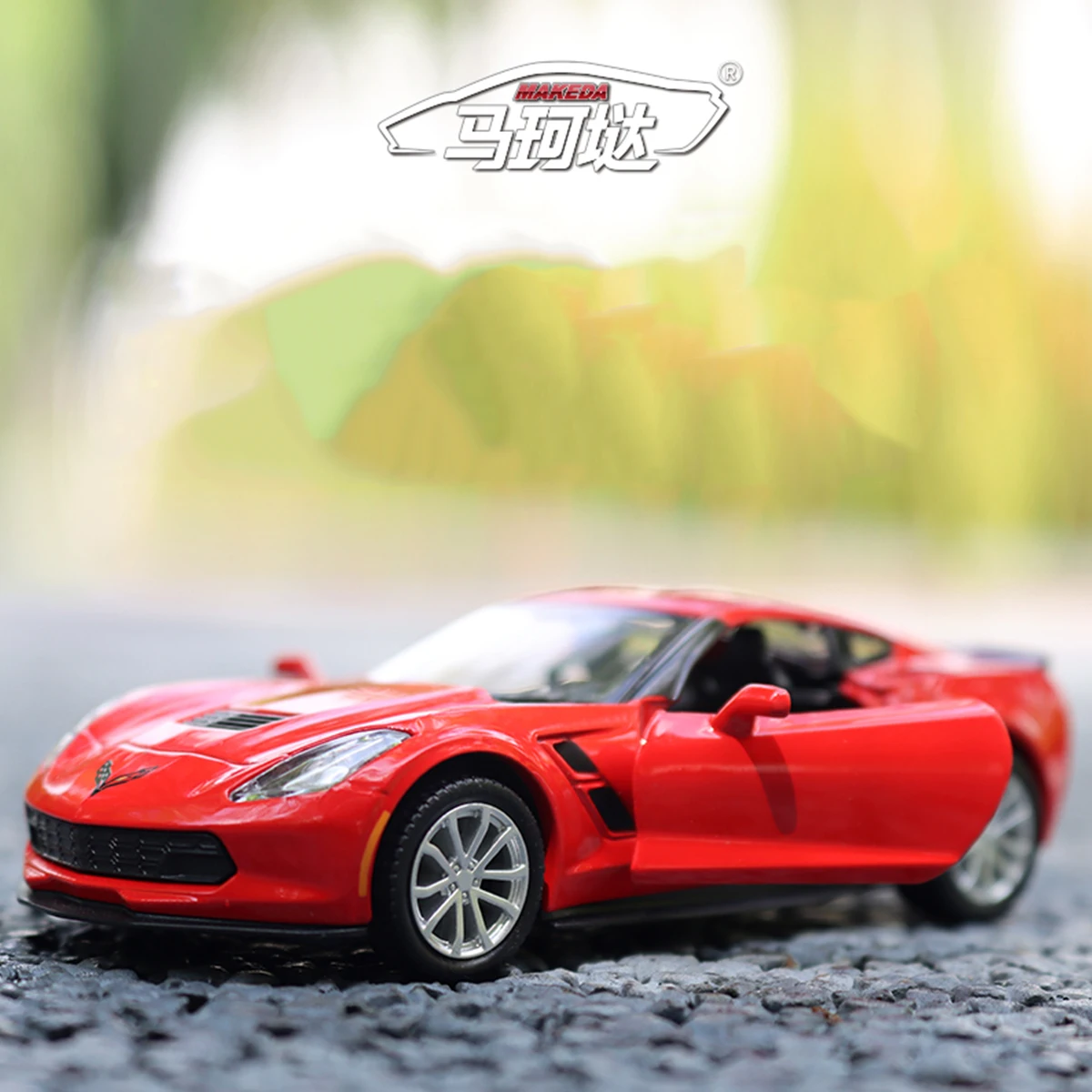 

1:36 Scale Corvette Alloy Car Model Diecasts Simulation Metal Classic Toy Pull Back Function Vehicles Boys Child Gifts Doll