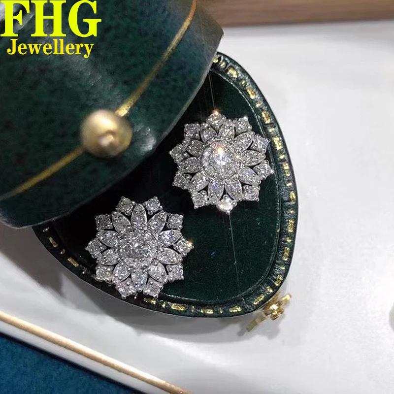 

100% 18K White Gold 0.9 Carat Natural Diamond Snowflake Stud Earrings Fashion Wedding Fine Jewelry High Quality