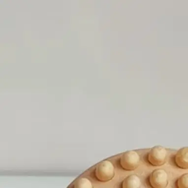 

Деревянная массажная щетка для меридианного массажа, 1 шт., ручной массажер Гуаша для всего тела, головы, живота, ног, для расслабления тела, домашнего использования, против усталости