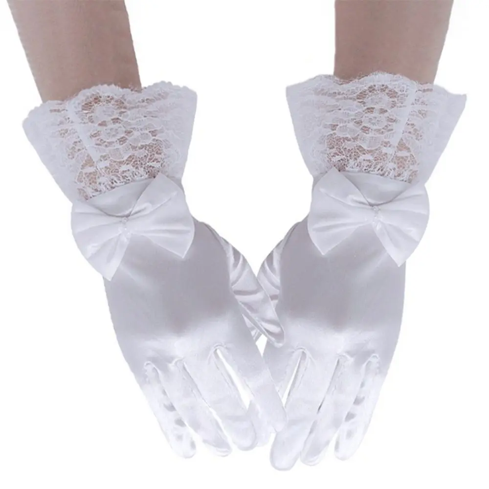 

Elegant White Children's Wedding Gloves Short Glossy Satin Etiquette Dress Gloves Bow Knot Elastic Lace Gloves Holiday