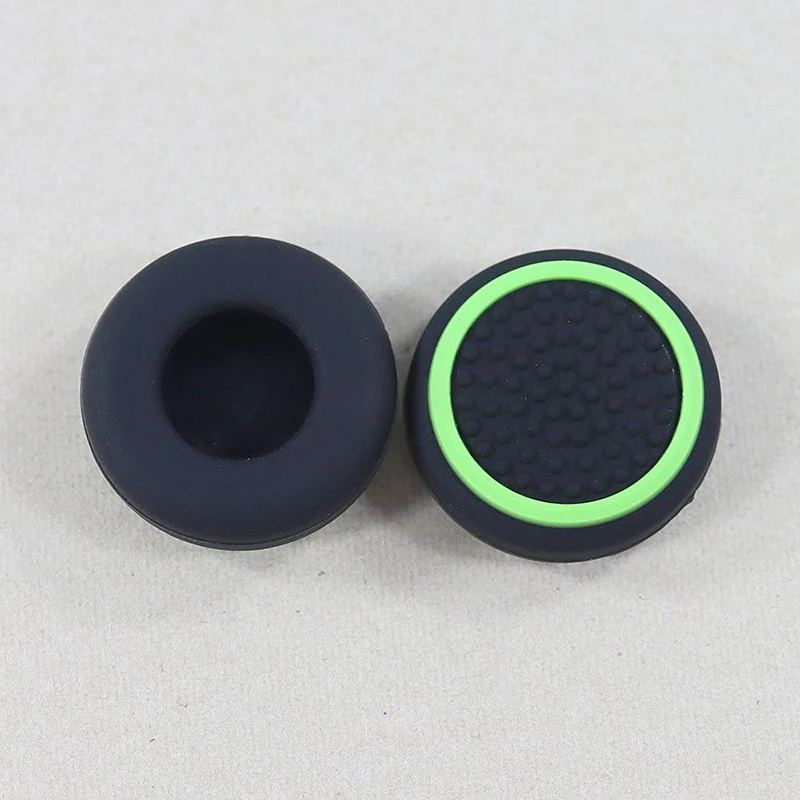 2PCS Tappo Luminoso per Nintend Switch 2 NS2 PS4 XBOX PS5 Joystick In Silicone Thumb Stick Grip Anti Slip Controller Thumb Caps