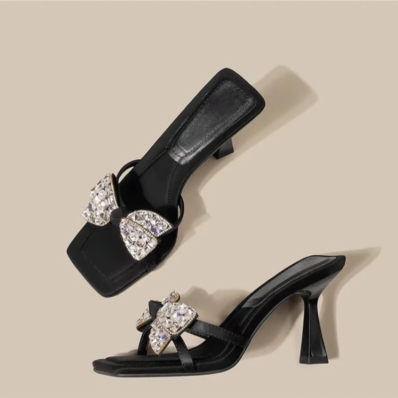 

Women's High Heels Slippers Luxury Rhinestone Bow Slippers Temperament Square Toe High Heeled Sandals Womens Banquet Party Pumps
