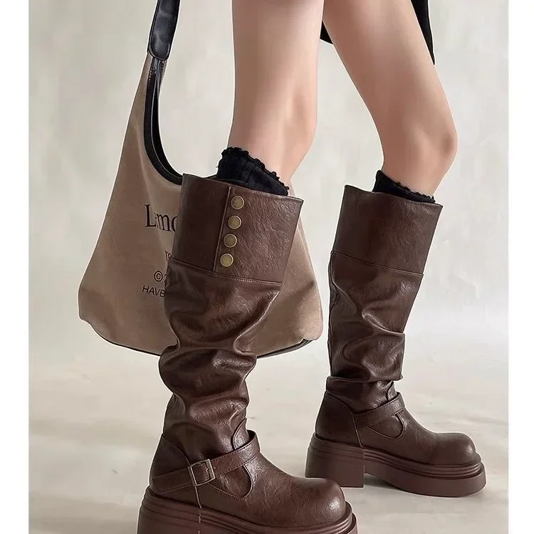 2026 Neue Damen-Plateau-Motorradstiefel mit Schnallenriemen und dicker Sohle – Schwarze PU-Leder Western Knight Botas Mujer – Detail 9