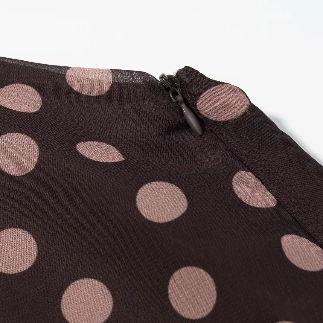 KONDALA بلوزات نسائية مثيرة أنيقة مطبوعة بنقاط رسن بدون ظهر قصيرة من الشيفون موضة 2025 قطع علوية أنيقة للحفلات والعطلات Y2K للفتيات