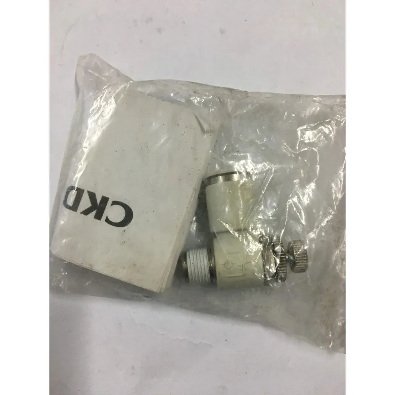 1 pc of Japan CKD one-way throttle valve SC3W-M5-4-I SC3W-10-10 SC3W-10-6 SC3W-8-8-I