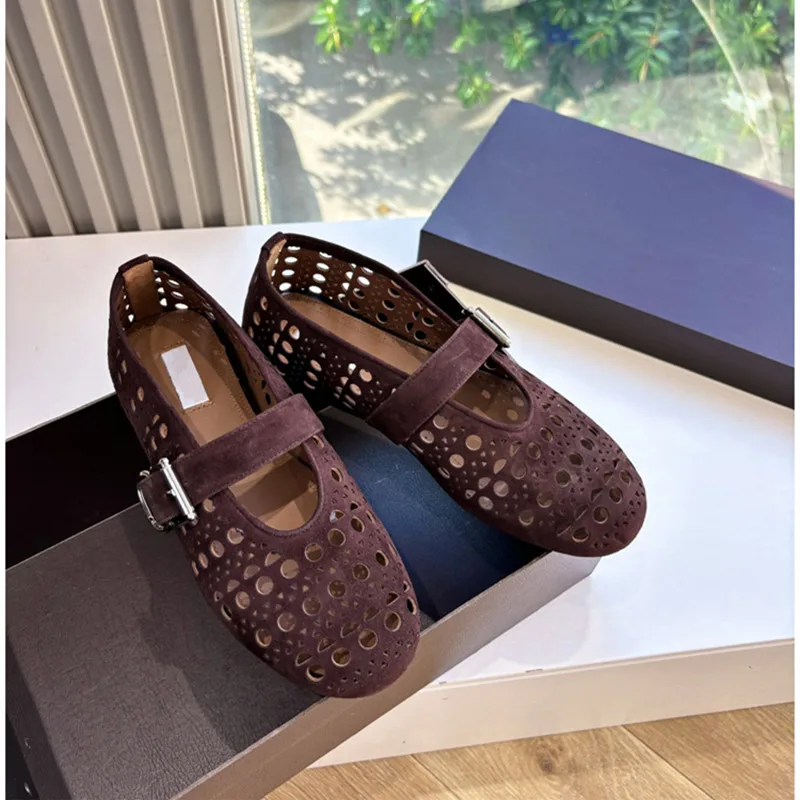 Zapatos individuales minimalistas Mary Jane para mujer, zapatos de baile de Ballet transpirables con agujeros huecos de una línea y fondo plano de gamuza Retro 2025