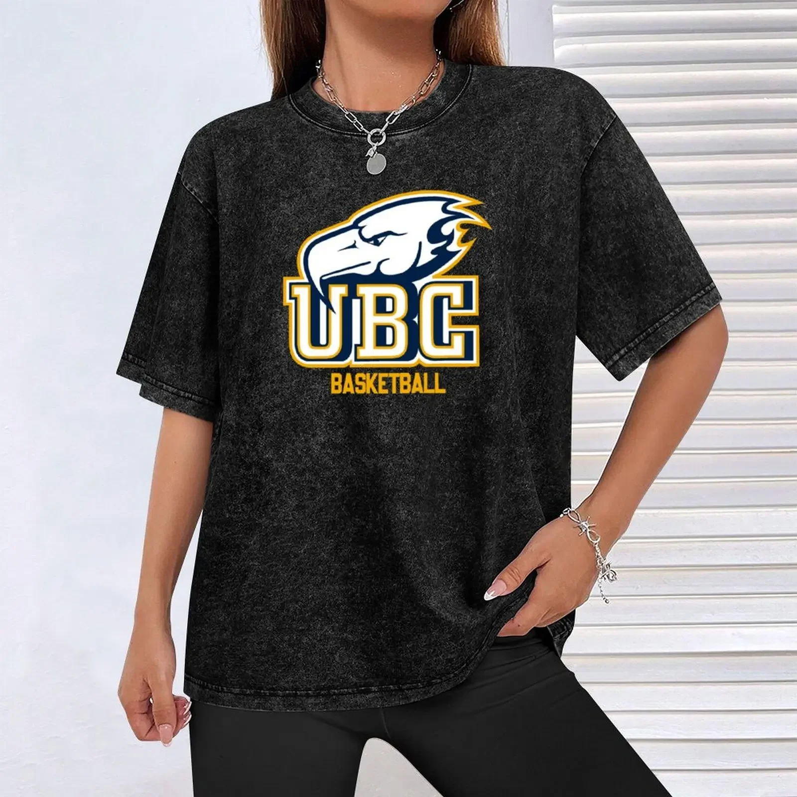 UBC Thunderbirds كرة السلة تي شيرت المتضخم تي شيرت مضحك قميص القطن أنيمي الملابس الشارع ارتداء رجالي كبير وطويل القامة تي شيرت