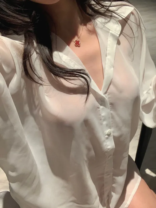 Roupas de moda verão feminina chiffon 2024 nova cor sólida apenas um conjunto manga comprida sem costas plissado camisa transparente 3a2l